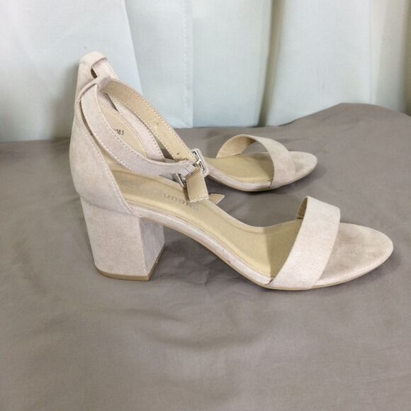 NEW Chinese Laundry New Jody Nude Ankle Strap Block Heel Sandals Size 8 - Picture 3 of 6